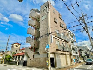 マンション福島の物件外観写真